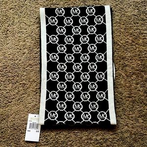 Michael Kors Reversible Scarf